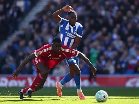 Lời cảnh báo về thảm họa 10-0 cho Liverpool của Arne Slot