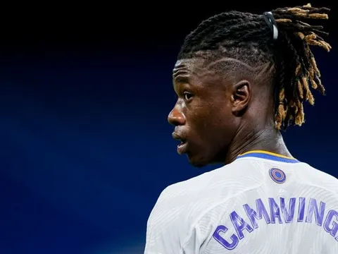 Vượt Chelsea, Liverpool sáng cửa đón Camavinga