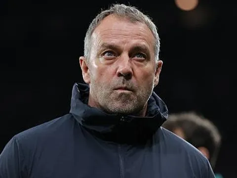 Hansi Flick cảnh báo Barca về sự nguy hiểm của Rayo Vallecano