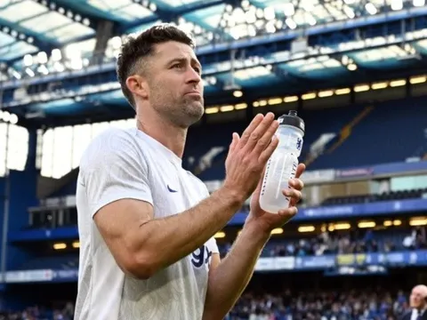 Gary Cahill thừa nhận cạn kiệt kiên nhẫn với Robert Sanchez