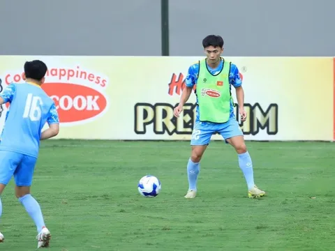 Luồng gió mới Việt Cường thổi bùng hàng công ĐTVN