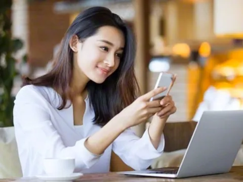 4 việc phụ nữ khôn ngoan không bao giờ làm, nếu không muốn đẩy hôn nhân của mình đến bờ vực thẳm