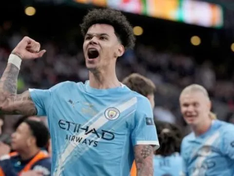 Nico O'Reilly sắm vai "sát thủ" trong vỏ bọc hậu vệ trái của Pep