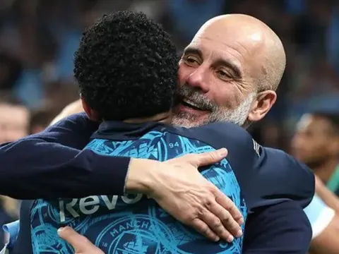 Vũ điệu của Pep Guardiola thiêu rụi tham vọng của Arsenal