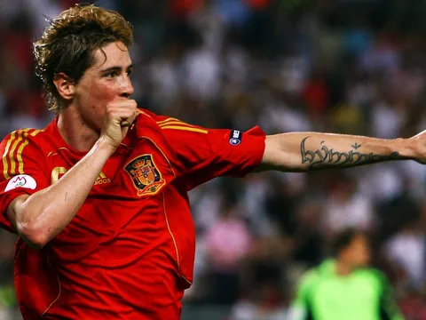Fernando Torres và bàn thắng thay đổi lịch sử Tây Ban Nha