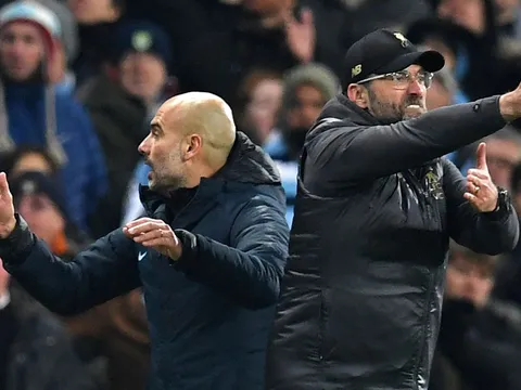 Khi kiểm soát của Pep đối đầu pressing rực lửa của Klopp