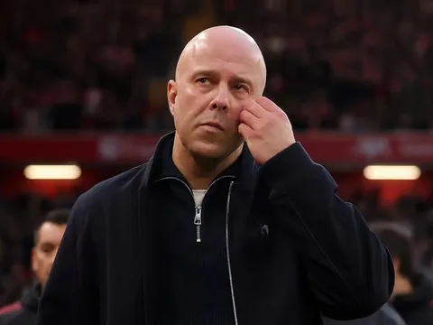 Huyền thoại muốn Liverpool tiếp tục tin Slot