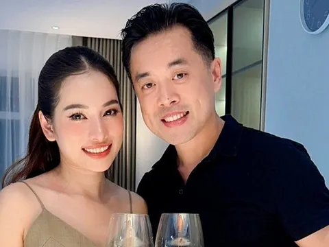 Dương Khắc Linh choáng váng khi vợ báo tin mang bầu đôi lần hai