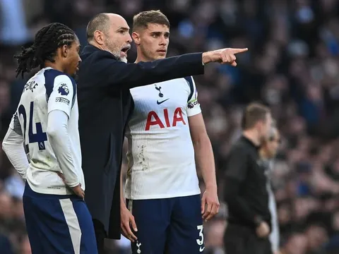 5 trận cầu quyết định mục tiêu trụ hạng của Tottenham