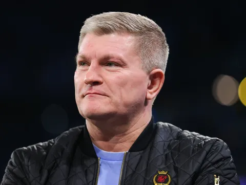 Cái chết của Ricky Hatton: Bí ẩn chưa có lời giải, điều tra viên không kết luận tự sát