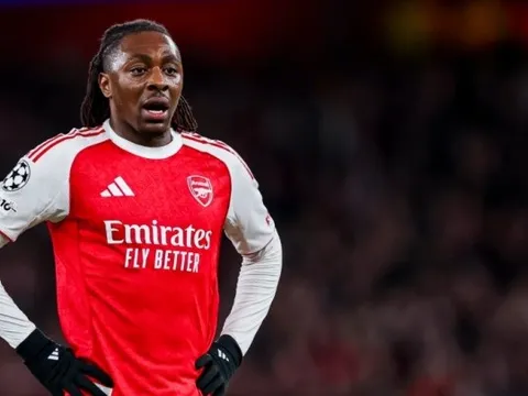 Arsenal nhận gáo nước lạnh vì chấn thương của Eberechi Eze