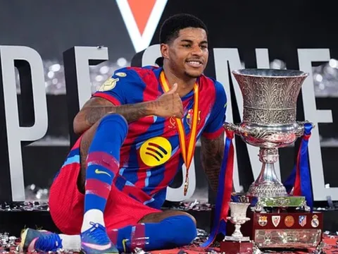 Barca sẵn sàng hy sinh Ferran Torres vì Marcus Rashford