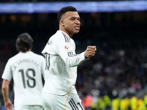 Sự tắc trách tại Real Madrid khiến Mbappe suýt hỏng sự nghiệp