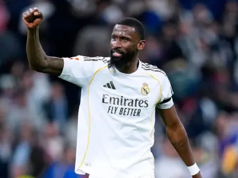 Man Utd, Liverpool tranh chiêu mộ miễn phí Rudiger