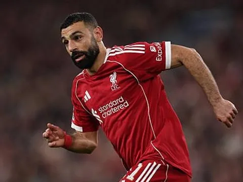 Người đại diện phản pháo tin đồn về tương lai Salah