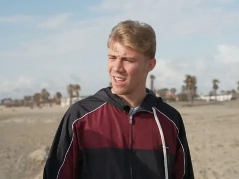 Hojlund uất ức vì bị Amorim cô lập trước khi rời Man Utd