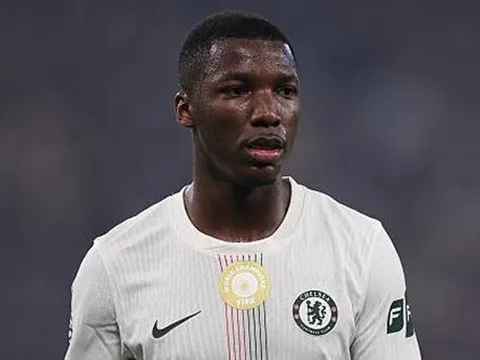 Caicedo từ chối Real Madrid để làm huyền thoại Chelsea
