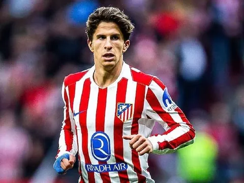 Con trai HLV Diego Simeone tuyên bố không bao giờ gia nhập Real Madrid