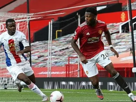 Cựu sao Man Utd tập nhờ tại Crystal Palace