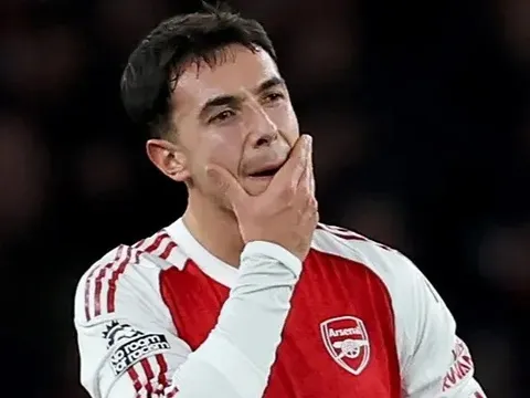 Vắt kiệt Zubimendi, Arteta đối mặt canh bạc tuyến giữa