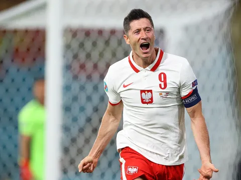 Soi trận Ba Lan vs Albania: Lewandowski định đoạt vé vớt