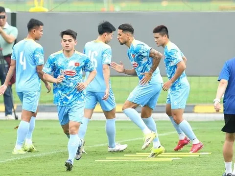 HLV Kim Sang-sik sẽ khuất phục Bangladesh và Choudhury bằng cách nào?