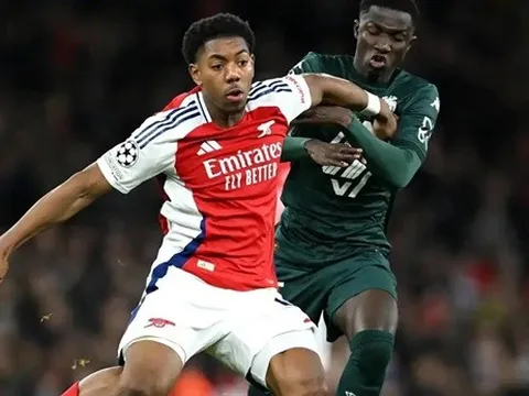 Man Utd bất ngờ đưa sao trẻ Arsenal vào tầm ngắm
