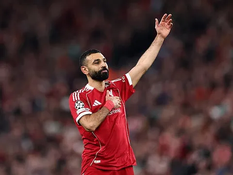 Liverpool mất trắng Salah là sai lầm hay nước cờ cao tay?