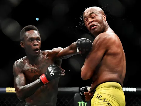 Tranh cãi GOAT hạng trung: Joe Pyfer chọn Israel Adesanya, hạ bệ huyền thoại Anderson Silva