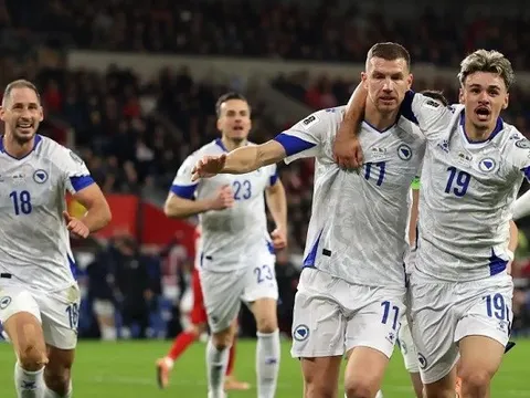 Cạm bẫy từ Bosnia thách thức tấm vé World Cup của Ý