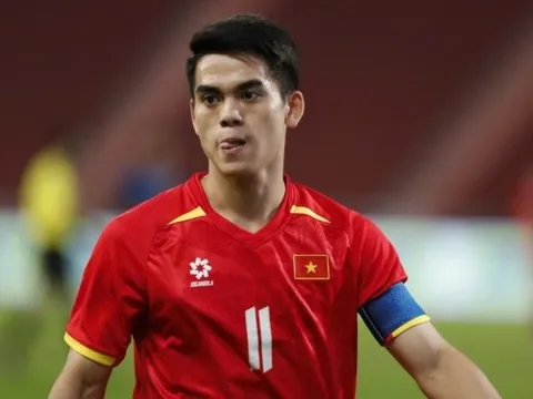Khuất Văn Khang dính chấn thương trước ngày đấu Malaysia