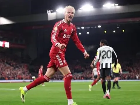 Klopp chọn Ekitike làm người kế vị hoàn hảo cho Salah