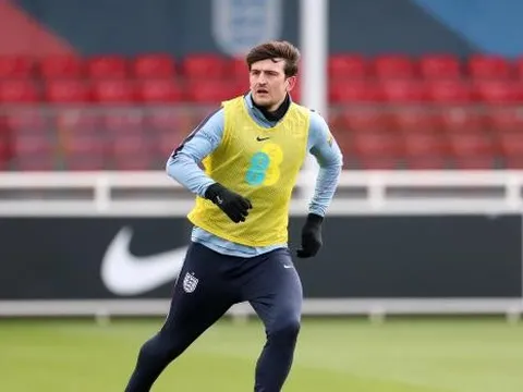 Mẹ Harry Maguire bật khóc khi con trai được gọi lên tuyển Anh