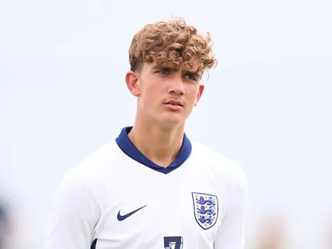 Huyền thoại MU ủng hộ sao 16 tuổi Arsenal dự World Cup