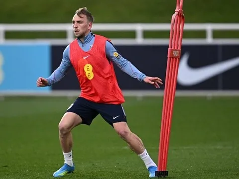 Vượt cả Saka và Palmer nhưng Bowen vẫn bị tuyển Anh ngó lơ