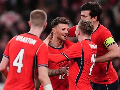 Ben White ghi bàn rồi hóa tội đồ khiến Anh đánh rơi chiến thắng