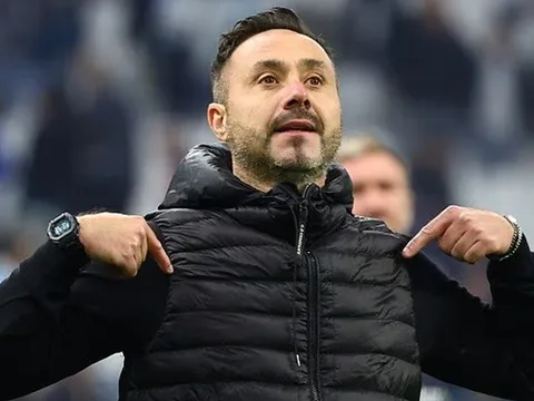 Fan Tottenham tẩy chay De Zerbi vì liên quan đến Mason Greenwood