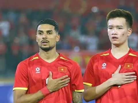 Hoàng Hên ghi điểm, Xuân Son gây lo lắng trước đại chiến Malaysia