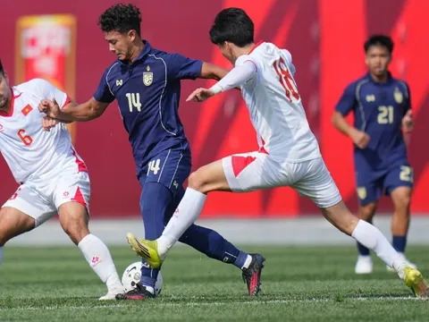 Thủng lưới sớm, U23 Việt Nam gục ngã trước U23 Thái Lan