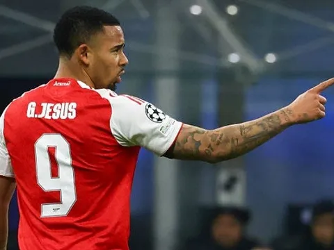 Gabriel Jesus từ chối về Brazil để tiếp tục chinh chiến tại châu Âu