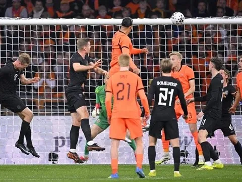 Vũ khí bóng chết thay đổi diện mạo của ĐT Hà Lan