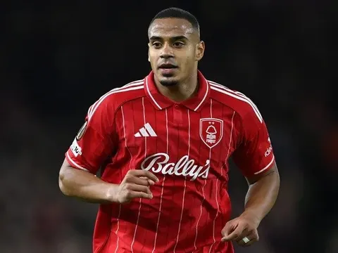 5 trung vệ khuấy đảo chợ hè: MU tranh Lukeba, Real săn Konate