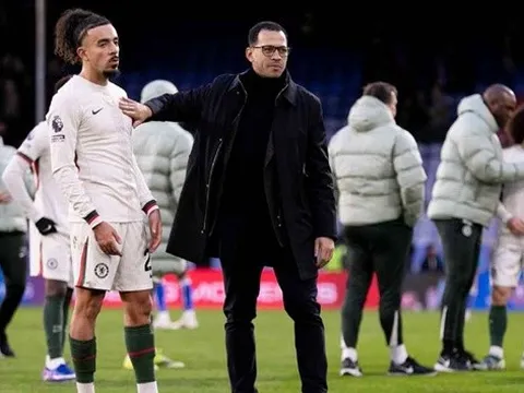 Gusto khẳng định Rosenior là chiến lược gia hàng đầu