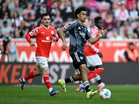 MU săn hậu vệ Đức có 10 lần góp dấu giày vào bàn thắng