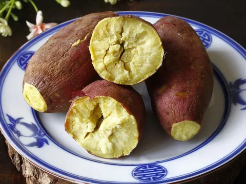 4 sai lầm khi ăn khoai lang gây khó tiêu, tăng cân