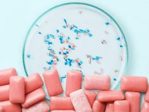 Top 5 thực phẩm chứa nhiều vi nhựa, loại đầu tiên khiến người Việt ‘giật mình’