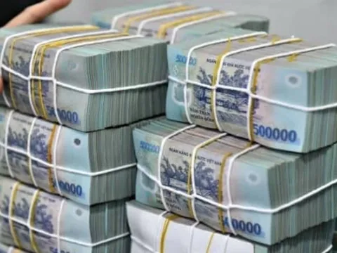 Từ 1/1/2026: Hỗ trợ thêm đến 3.500.000 đồng/người/tháng cho CBCCVC, ai được hưởng lợi?