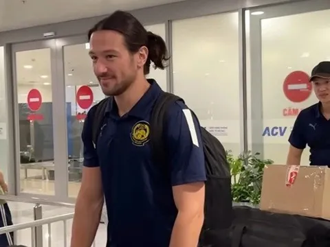 Malaysia mang 13 cầu thủ nhập tịch tái đấu tuyển Việt Nam