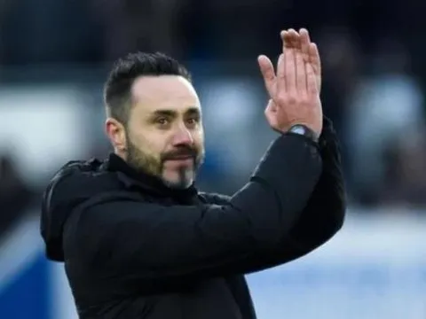 Tottenham mời gấp De Zerbi để cứu vãn con tàu đắm