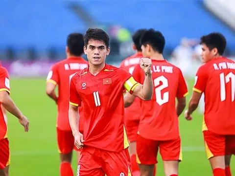 Văn Khang vắng mặt trong buổi tập của đội tuyển Việt Nam